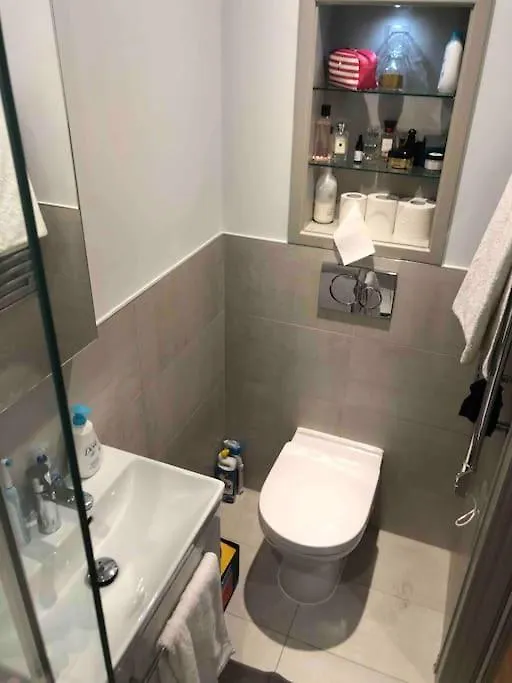 Cheviot House Apartment London